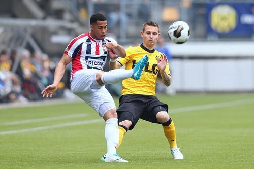 也是对年轻 也是对年轻