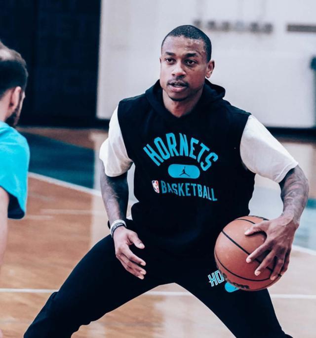 轮出发表一 轮出发表一