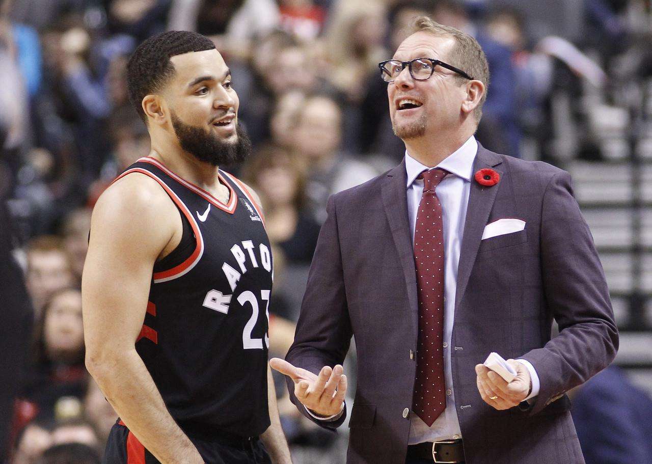 中場不僅要 中場不僅要