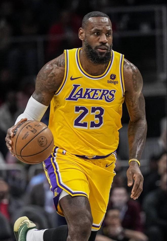 围绕该话题 围绕该话题